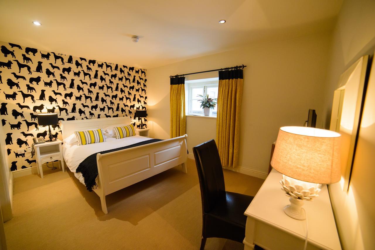 The Kings Arms Hotel Stowel Buitenkant foto